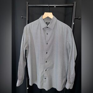 Express Men's Black and White Micro-Pattern Dress Shirt